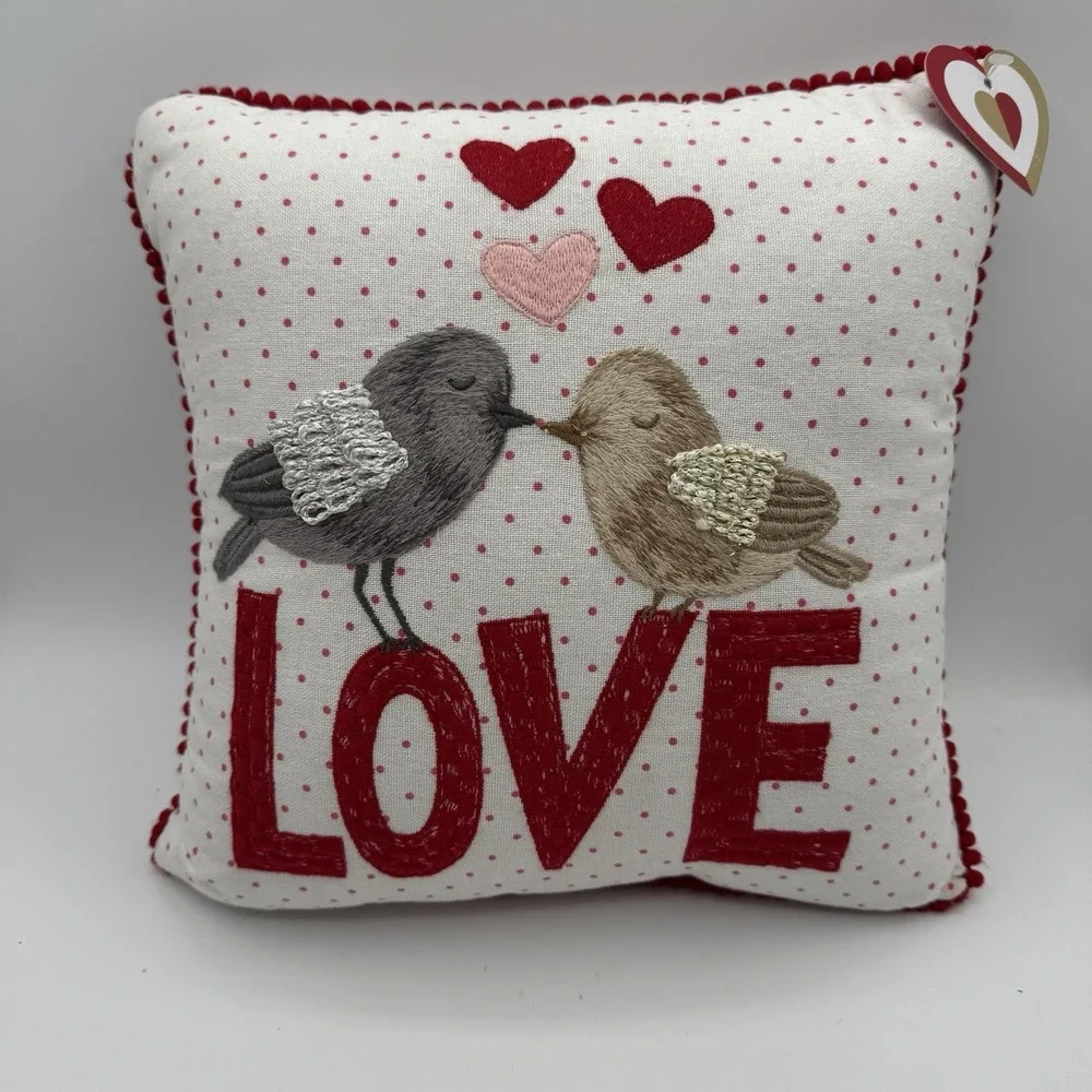 NWT Love Birds Throw Pillow Embroidered Throw Accent Toss Textured Decor